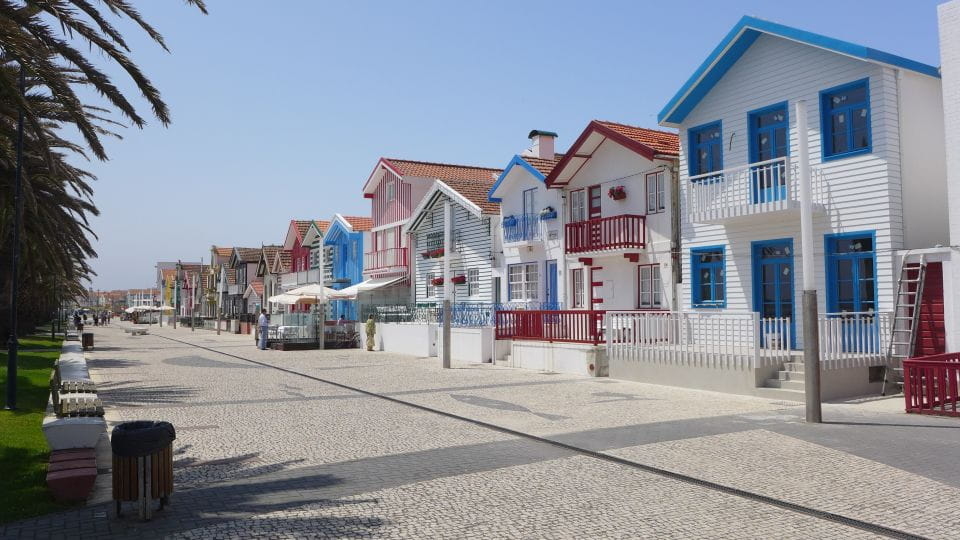Aveiro: Half Day Tour With Boat Ride - Art Nouveau Architecture