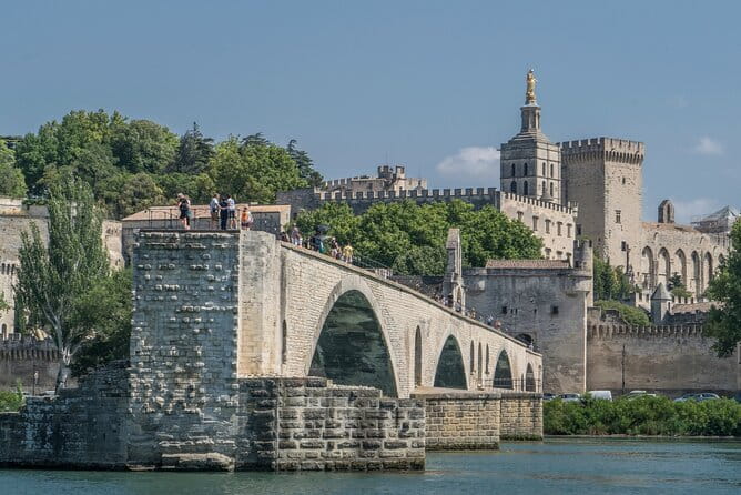Avignon Scavenger Hunt and Sights Self-Guided Tour - FAQ