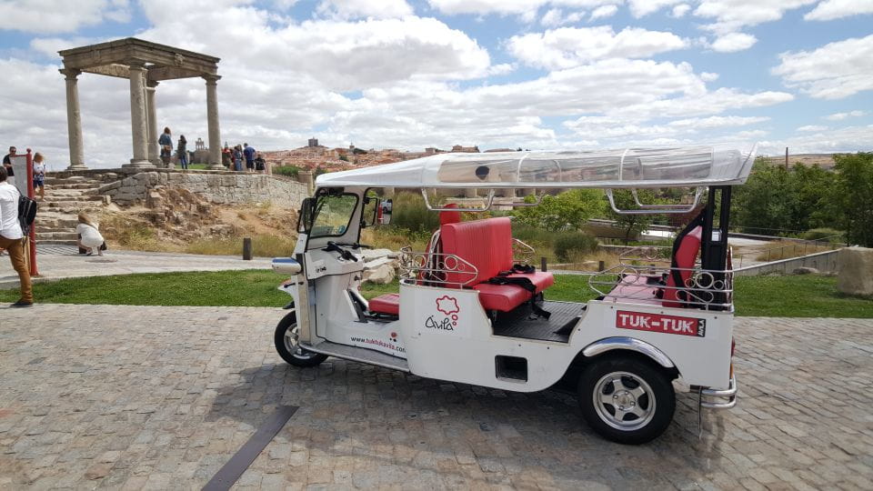 Avila: Guided City Tour in Tuk Tuk - Booking and Participant Information