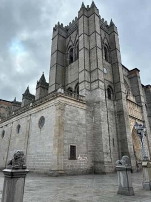 Avila: Private Tour Half Day Minivan Tour from Madrid - Time Management and Practical Tips