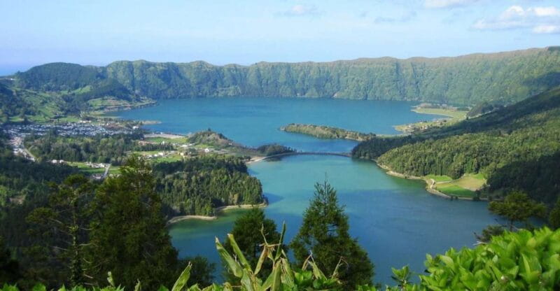 Azores: Sete Cidades Scenic Jeep Tour from Ponta Delgada - Who Would Love This Tour?