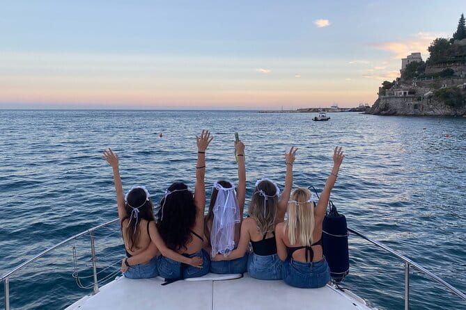 Bachelorette party, boat party in Salerno with aperitif and tapas - FAQ