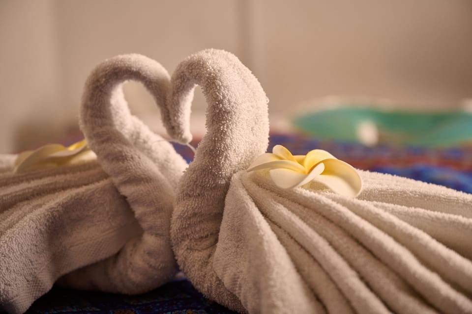 Back and Shoulder Massage - Booking and Payment