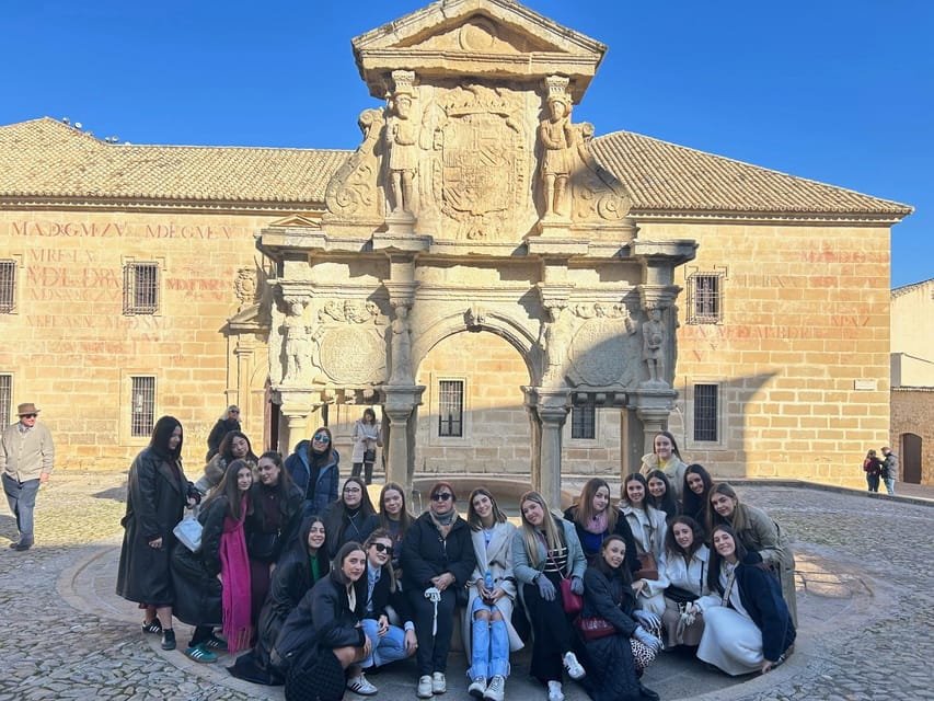 Baeza: City Highlights Walking Tour in Spanish - Accessibility Features