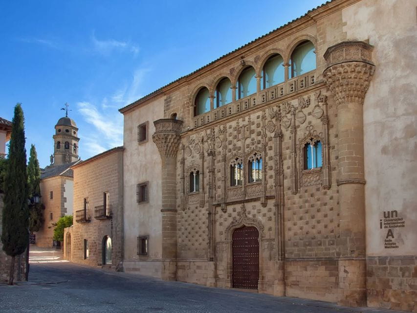 Baeza: Guided City Tour History - The Ancient University Experience