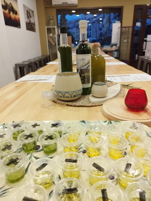 Baeza: Olive Oil Tasting Experience - Olive Oil Varieties Tasted