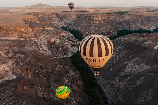 Balloon Flight over Soganli Valley Cappadocia / Lord Balloons - The Experience in Detail