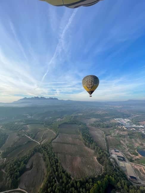 Balloon flight: panoramic view of Montserrat and Transport from Barcelona - FAQs
