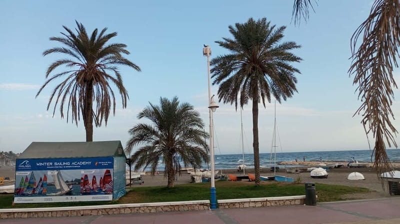 Banana boat in Malaga city, Playa del Palo - Key Points / Takeaways