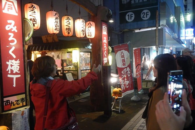 Bar Hopping With Local Food With a Guide - Aperitif Exploration