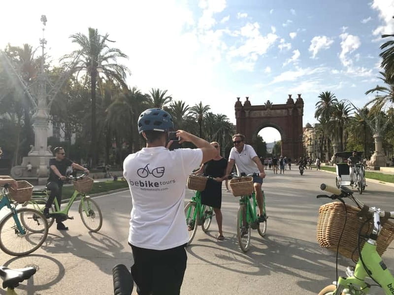 Barcelona: 1.5-Hour Sightseeing Tour by Bike/Electric Bike - FAQs