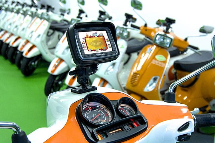 Barcelona: 24-Hour Vespa GPS Self Tour - Safety Considerations