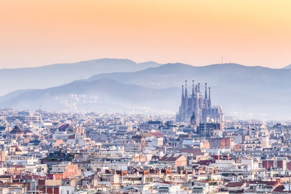 Barcelona: 3-Hour Sagrada Familia Escooter Tour - Booking and Cancellation