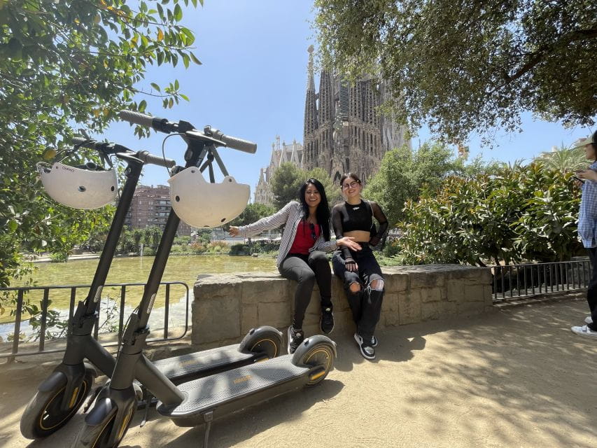 Barcelona: 3-Hour Sagrada Familia Escooter Tour - Eco-Friendly Transportation