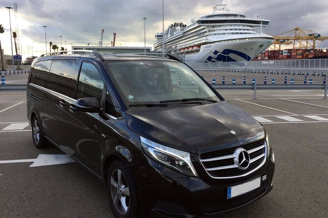 Barcelona airport transfer (From 1 to 7 passengers) - Booking and Confirmation – Easy, Flexible, and Reliable
