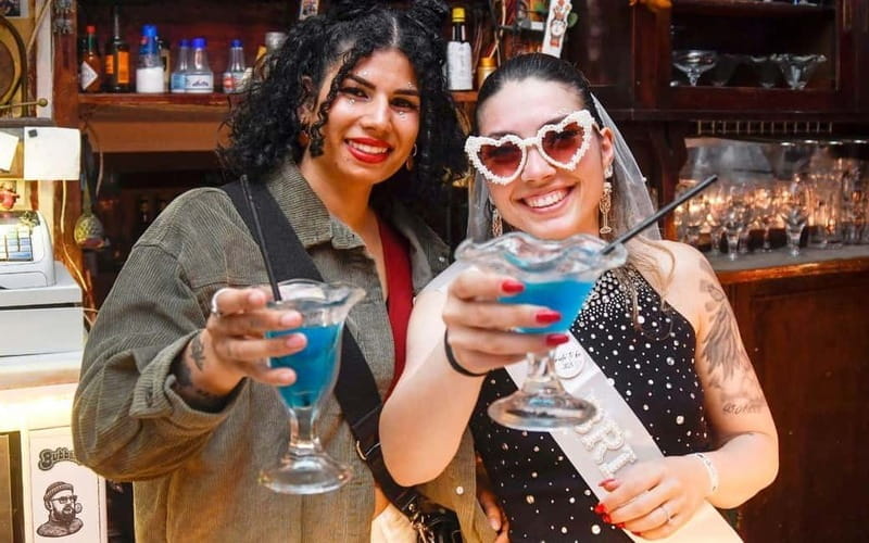 Barcelona Alternative Street Art, Graffiti & Tapas Tour - Key Points / Takeaways