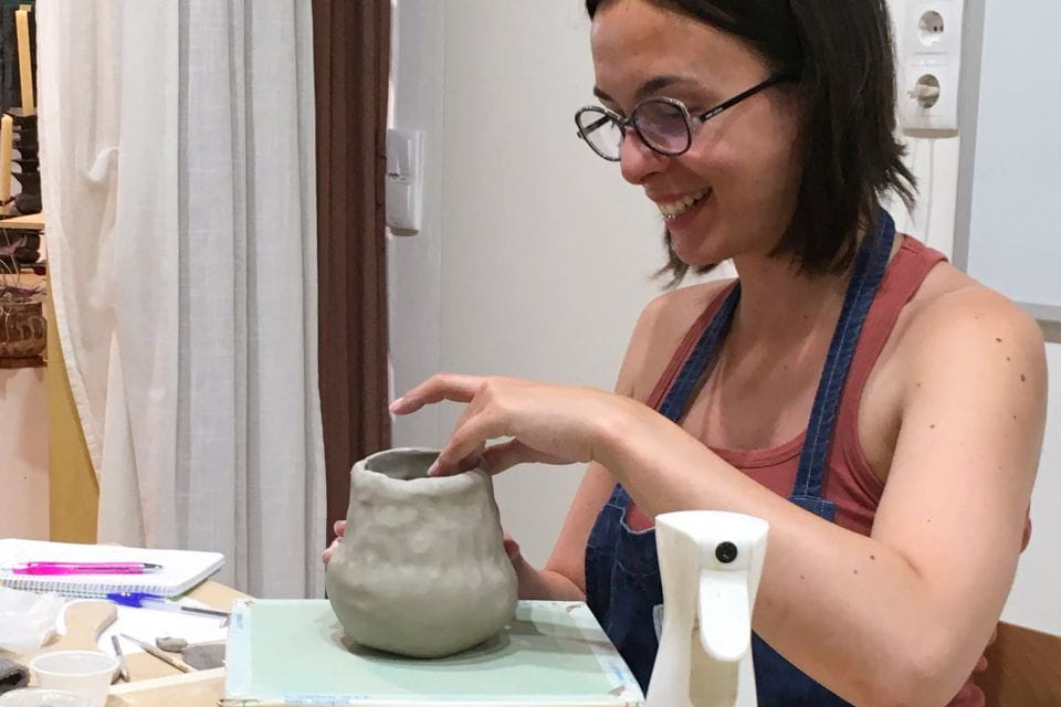 Barcelona: Artisan Ceramic Making Experience Workshop - Tips for Participants
