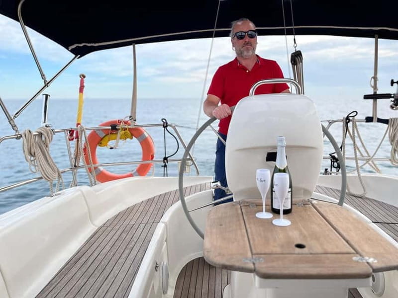 Barcelona: Astronomy Sailing & Astrology Planetarium Film - Discovering the Night Sky from the Water