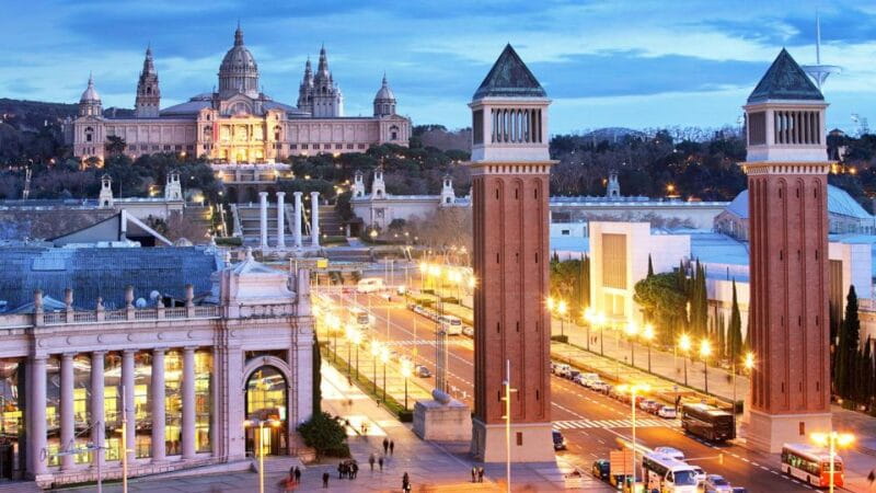 Barcelona Audioguide - TravelMate app for your smartphone - Key Points / Takeaways