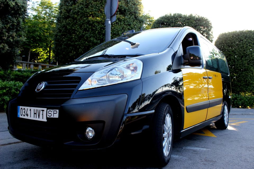 Barcelona (Bcn) Airport From/To Cruise Port Private Transfer - Included Services