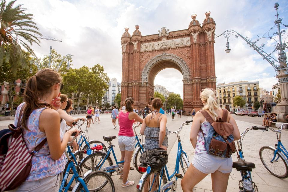 Barcelona Beach 3-Hour Bike Tour - Experience Highlights