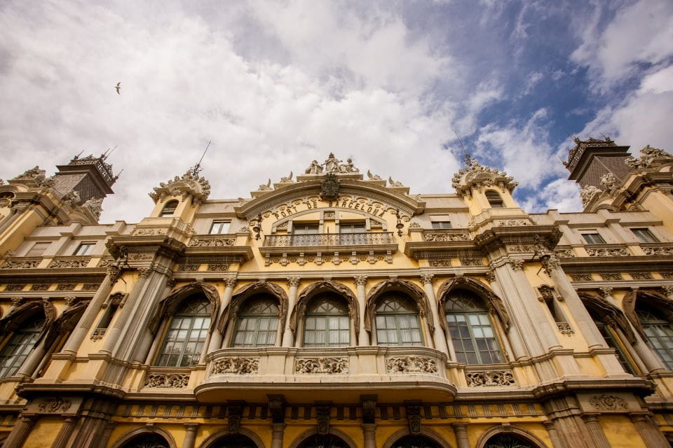 Barcelona Beach 3-Hour Bike Tour - Meeting Point Details