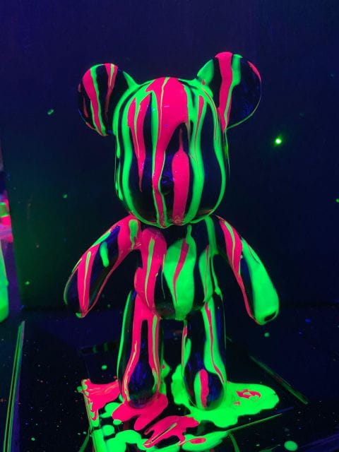 Barcelona: Bear-brick Fluorescent Painting | Wine and Art - Things To Know