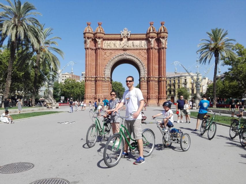 Barcelona: Bike Tour for Families - Itinerary and Highlights