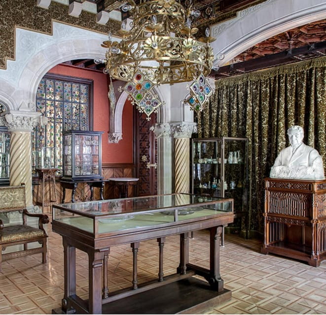 Barcelona: Casa Amatller,Palau Güell and Palau de la Música - Discovering Casa Amatller: A Modernisme Jewel on Passeig de Gràcia