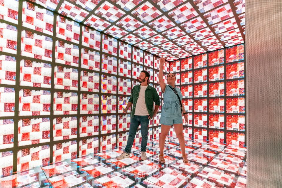 Barcelona: Casa Batlló Entry With Self-Audioguide Tour - Tips for Your Visit