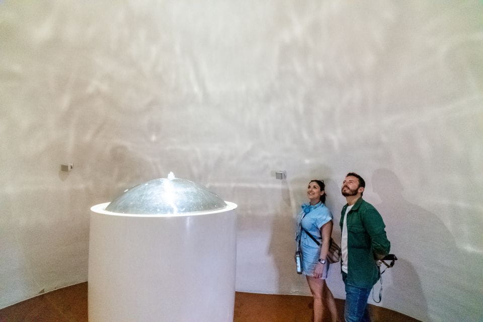 Barcelona: Casa Batlló Entry With Self-Audioguide Tour - Nearby Attractions