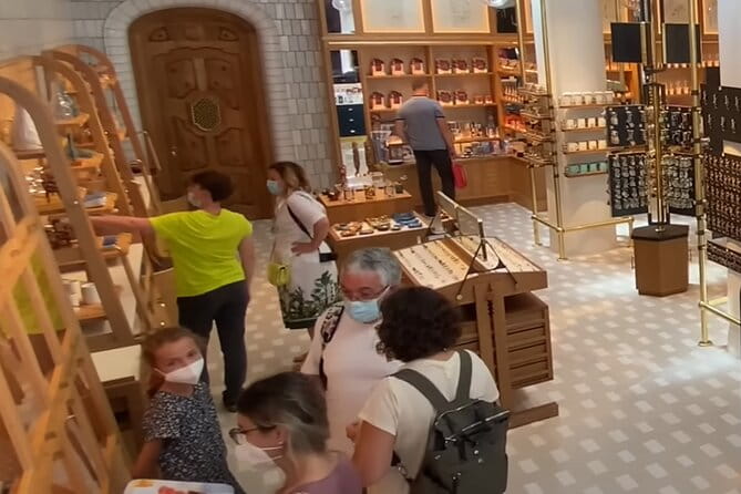 Barcelona Casa Batlló GOLD Full Experience Ticket - Exploring the Highlights: From Facade to Rooftop