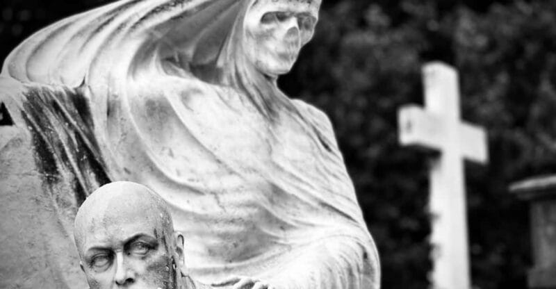 Barcelona: Cemetery Tour - Gothic Graves & Local History - The Value of the Experience