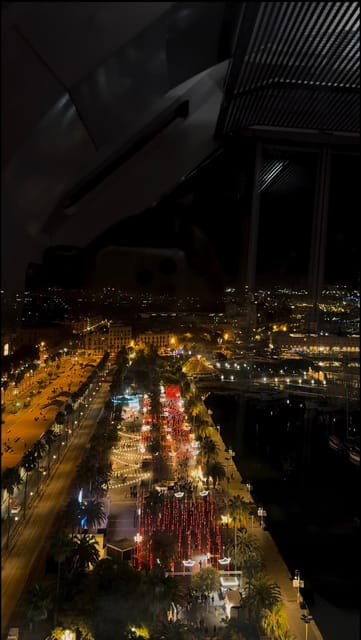 Barcelona: Christmas Lights and Markets Bike Tour - Gothic Quarter: Medieval Charm Amid Christmas Cheer