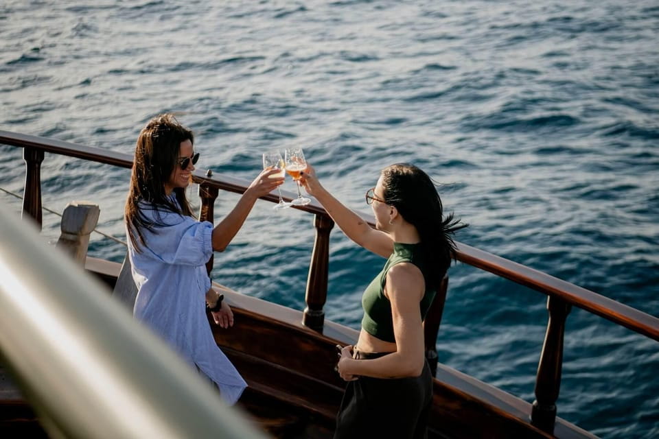 Barcelona: Coastal Cruise Aboard an Elegant Wooden Boat - Onboard Amenities and Comfort