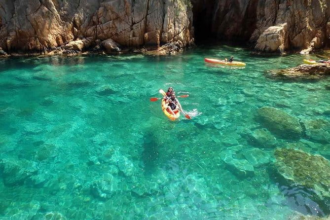 Barcelona Day : Costa Brava Snorkeling and Kayaking Tour(Small Group with Lunch) - The Lunch and Free Time: Rest and Exploration