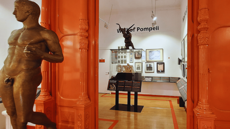 Barcelona: Entry Ticket for Erotic Museum - Location and Accessibility