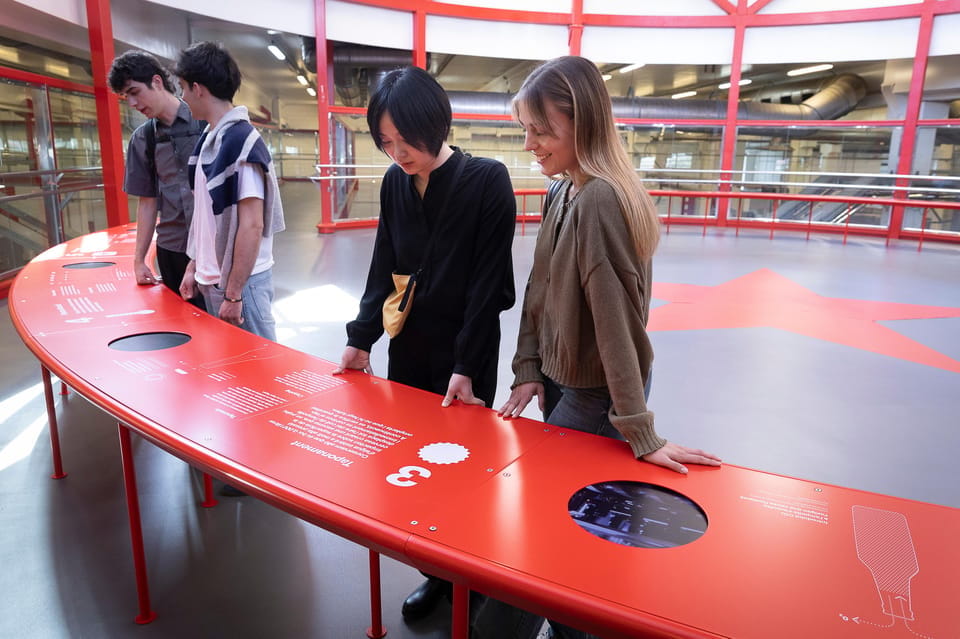 Barcelona: Estrella Damm Brewery Guided Tour With Tasting - Tips for Visitors