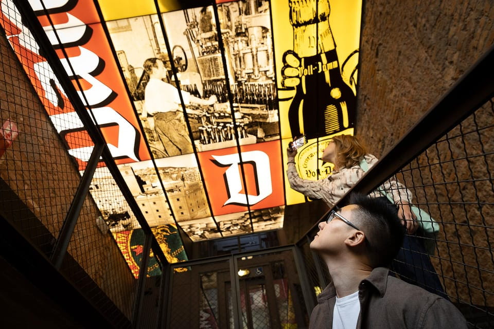 Barcelona: Estrella Damm Old Brewery Tour With Tasting - Experience Highlights