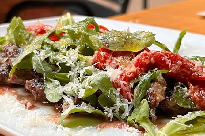 Barcelona Evening Tour, Flamenco Show & Tapas - Exploring the Heart of Barcelona After Dark