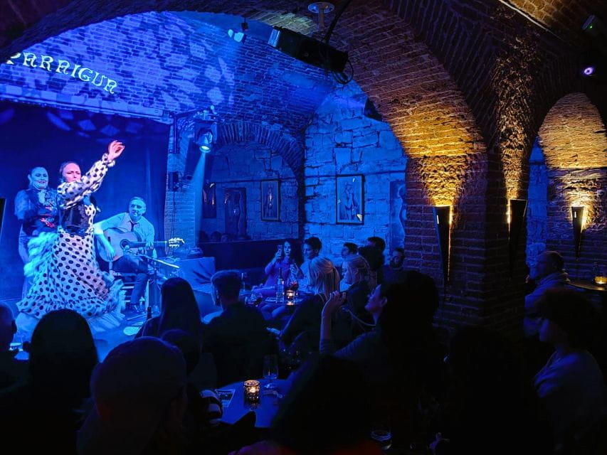 Barcelona: Exclusive Flamenco Show at El Paraigua With Drink - Things To Know