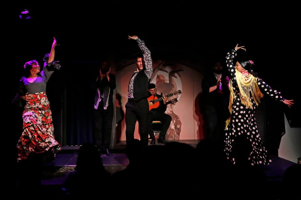 Barcelona: Flamenco Show With Drink at La Rambla - Venue Information