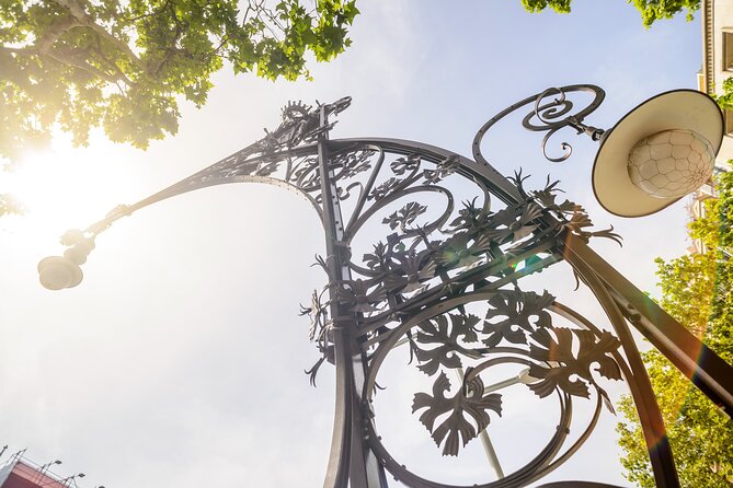 Barcelona Gaudi and Sagrada Familia Tour - Sagrada Familias Architectural Wonder