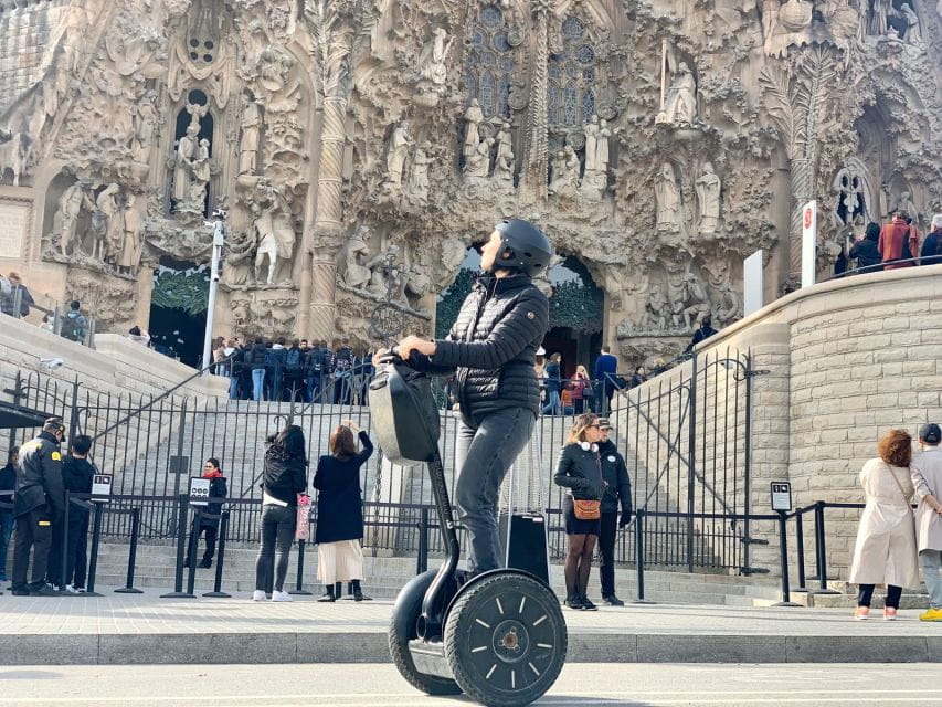 Barcelona: Gaudí Segway Tour - Key Points
