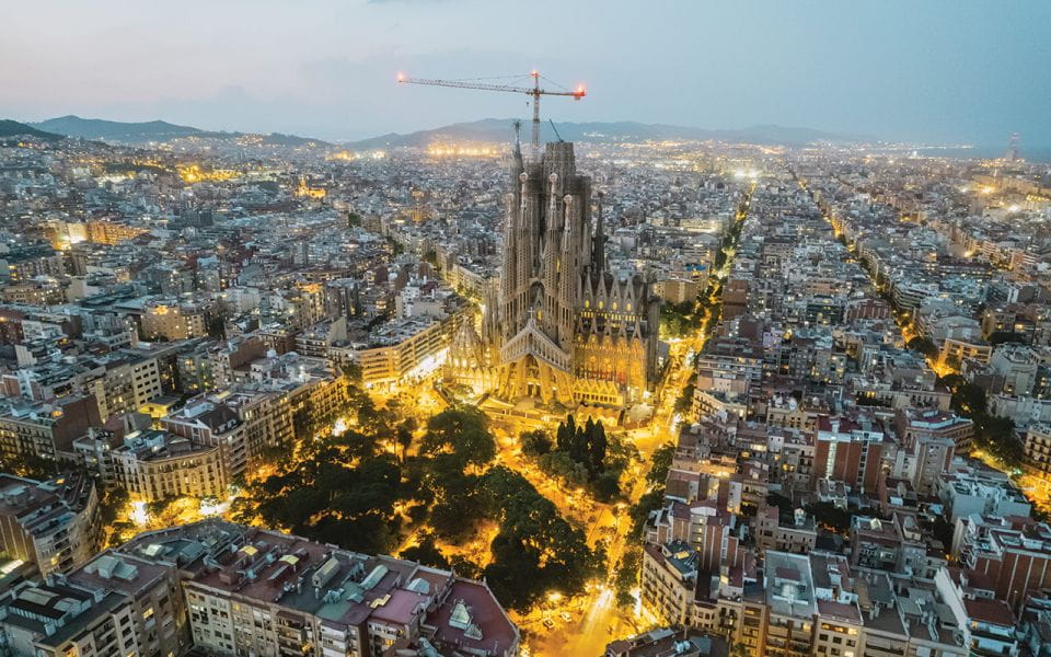 Barcelona: Gaudí Sightseeing Guided Segway Tour - Things To Know