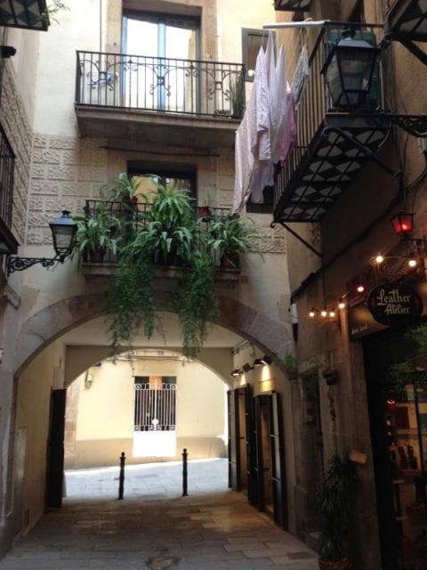 Barcelona: Gothic Quarter Walking Tour - Things To Know