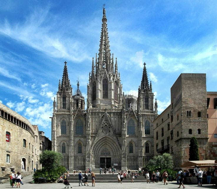 Barcelona: Gothic Quarter Walking Tour With Optional Pintxos - Highlights of the Experience