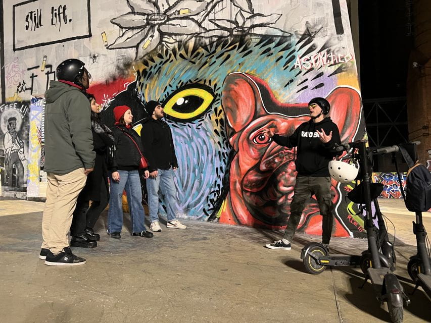 Barcelona: Graffiti E-Scooter Tour - Activity Highlights
