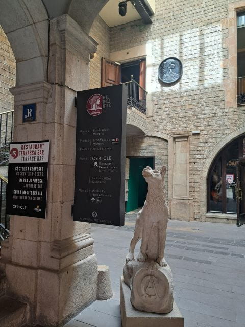 Barcelona: Guitar Trio & Flamenco Dance @Real Circulo - Performance Highlights