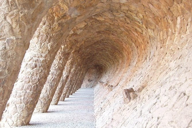 Barcelona Half-day Tour With Local Driver-guide - Exploring Barcelona in Comfort and Style